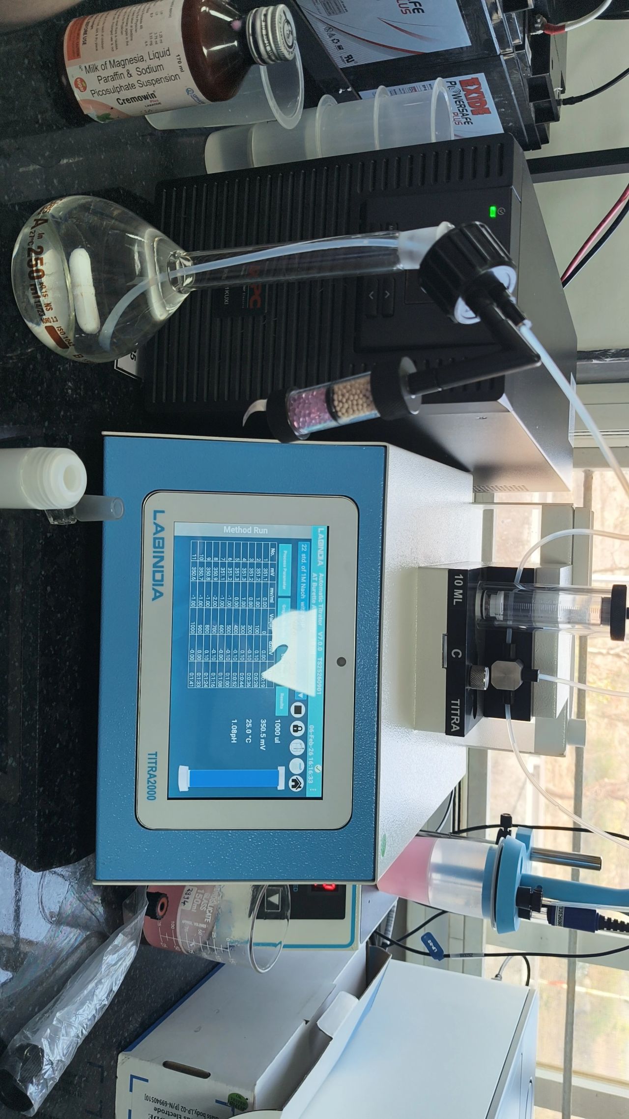 Automatic Titrator